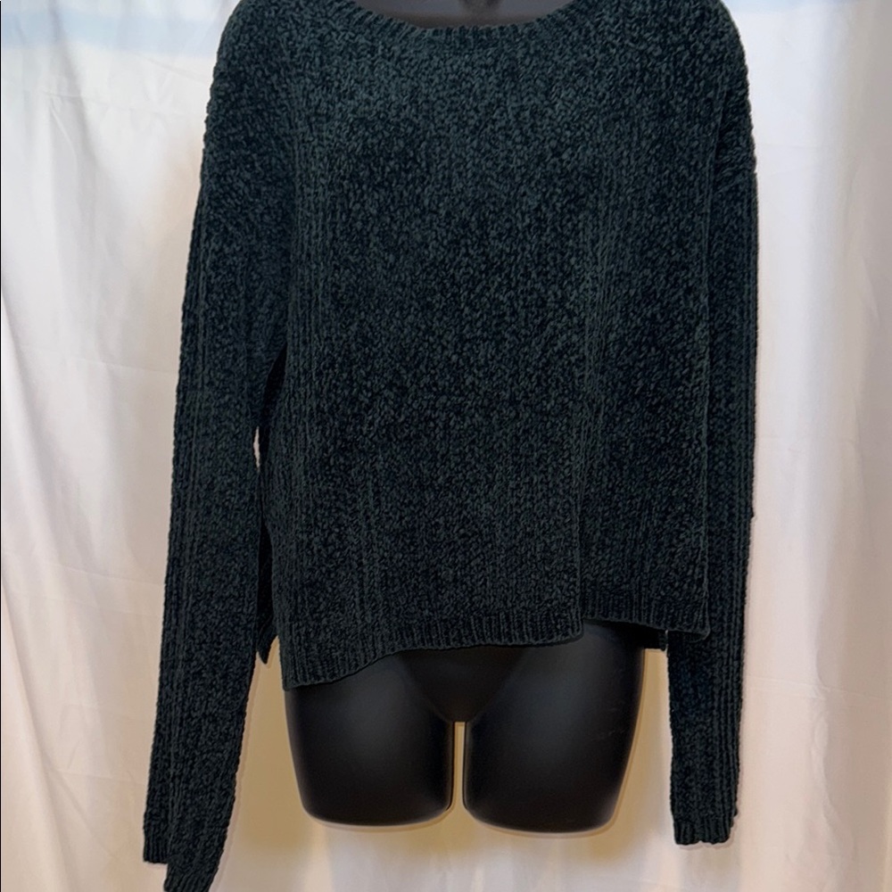 Cozy Green Sweater for Women